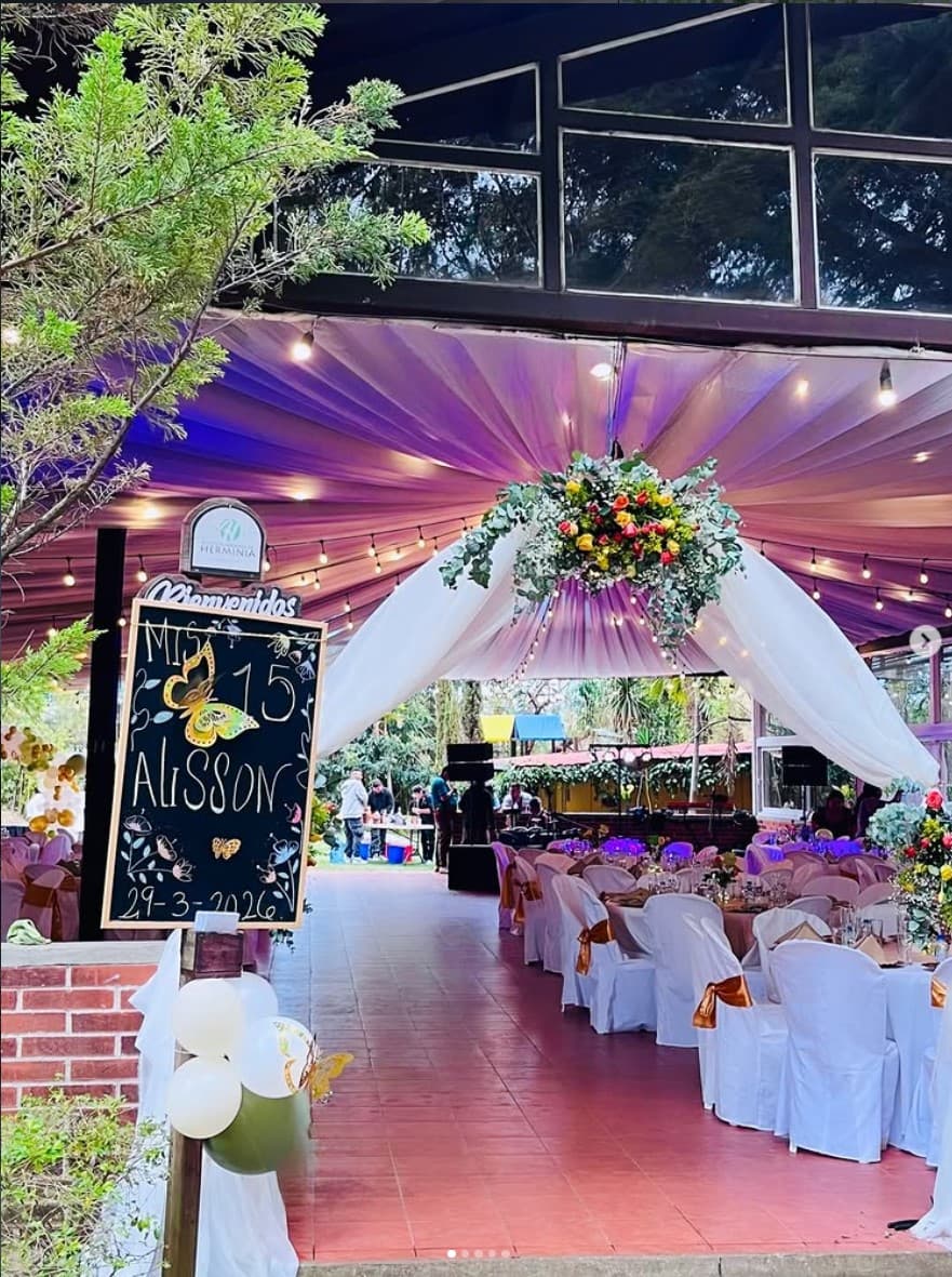 XV años en salón
